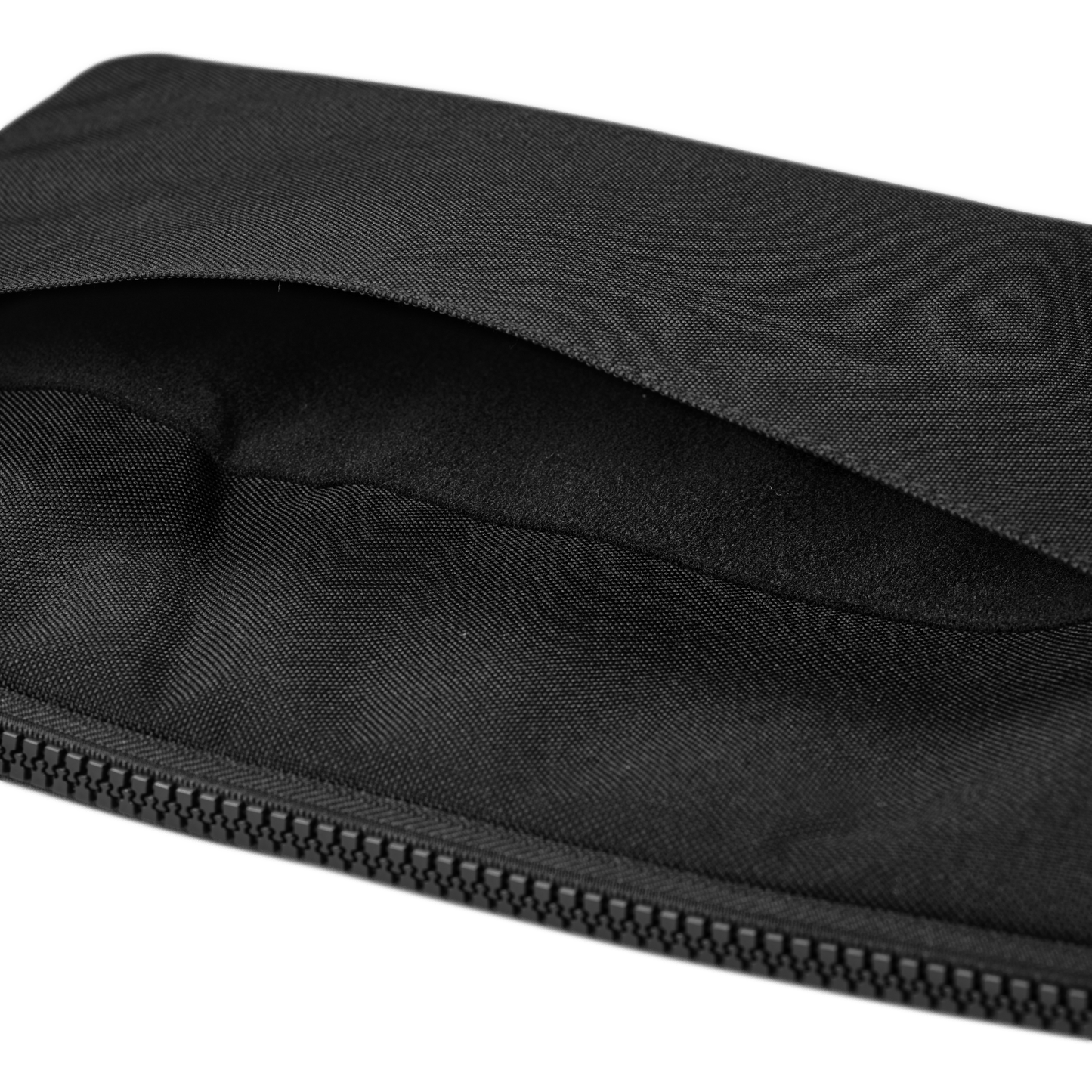 Laptop Case L’ROYÈL Limited Edition - L’ROYÈL